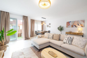 Luxury Apartment Fuengirola by AORA STAY